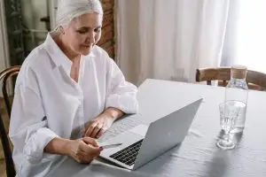 buying hearing aids online is safer than ever – here’s what you need to know